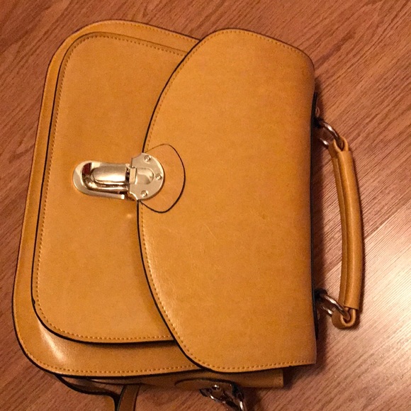 Yellow handbag - Picture 3 of 5